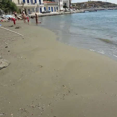 Palm House * Ormos (Andros)